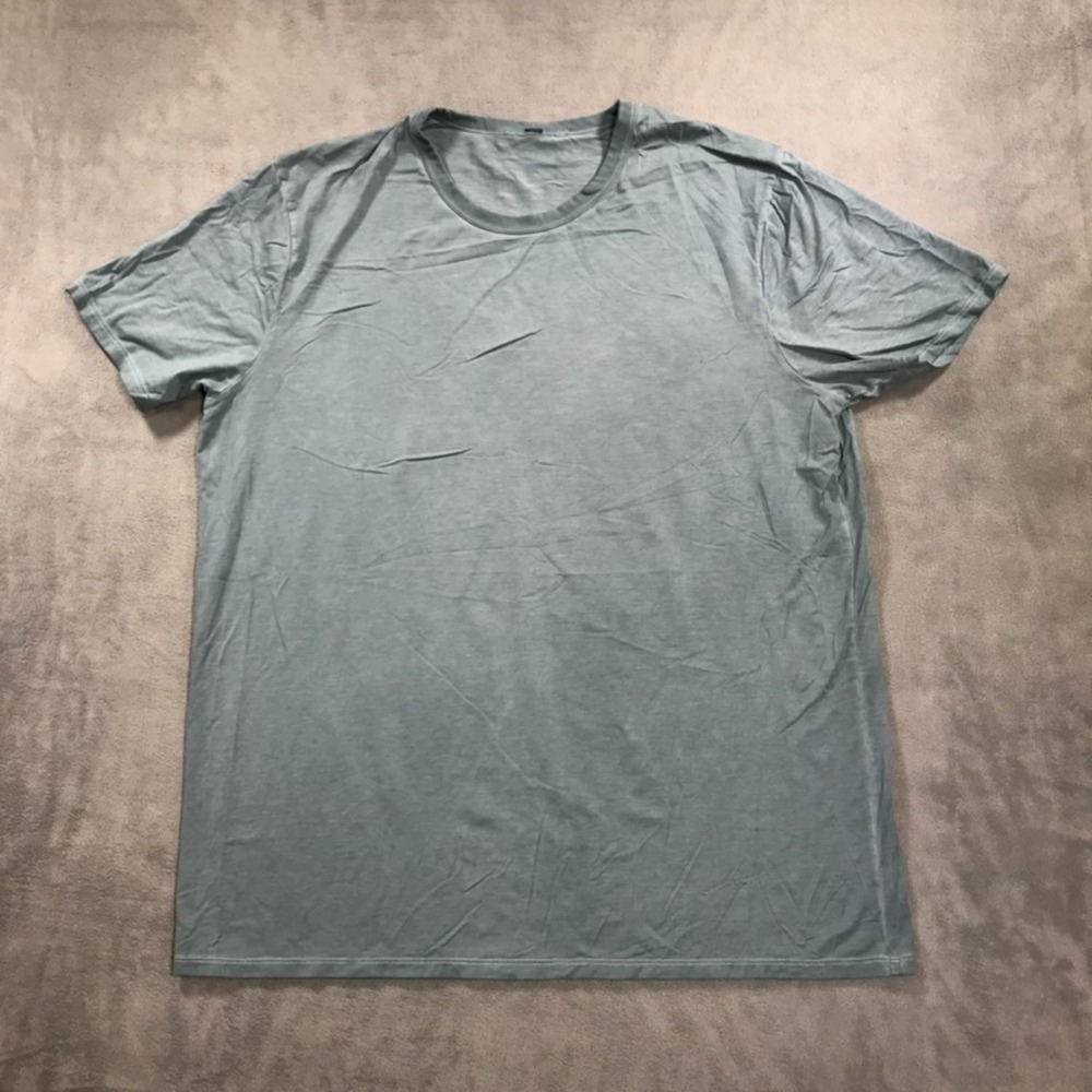 Lululemon Mens T Shirt L XL Blue Garment Dyed Short Sleeve Casual Basic Logo